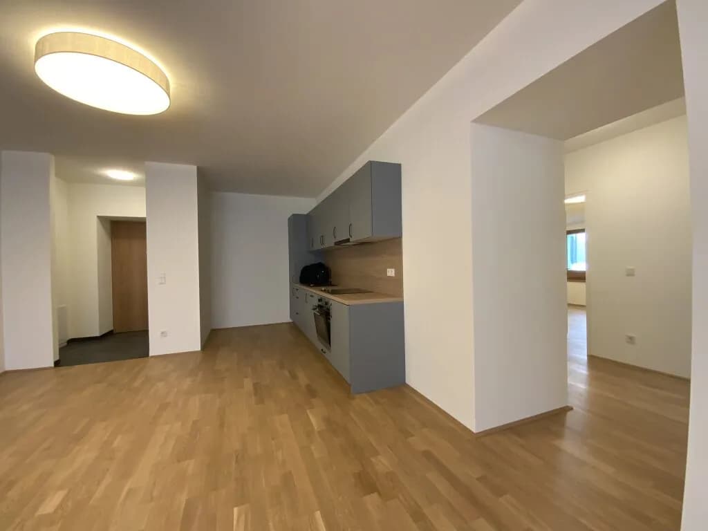 3-Zimmer-Wohnung kaufen in Schwaz – 68,45 m², € 354.000 – Bild 2 von 12