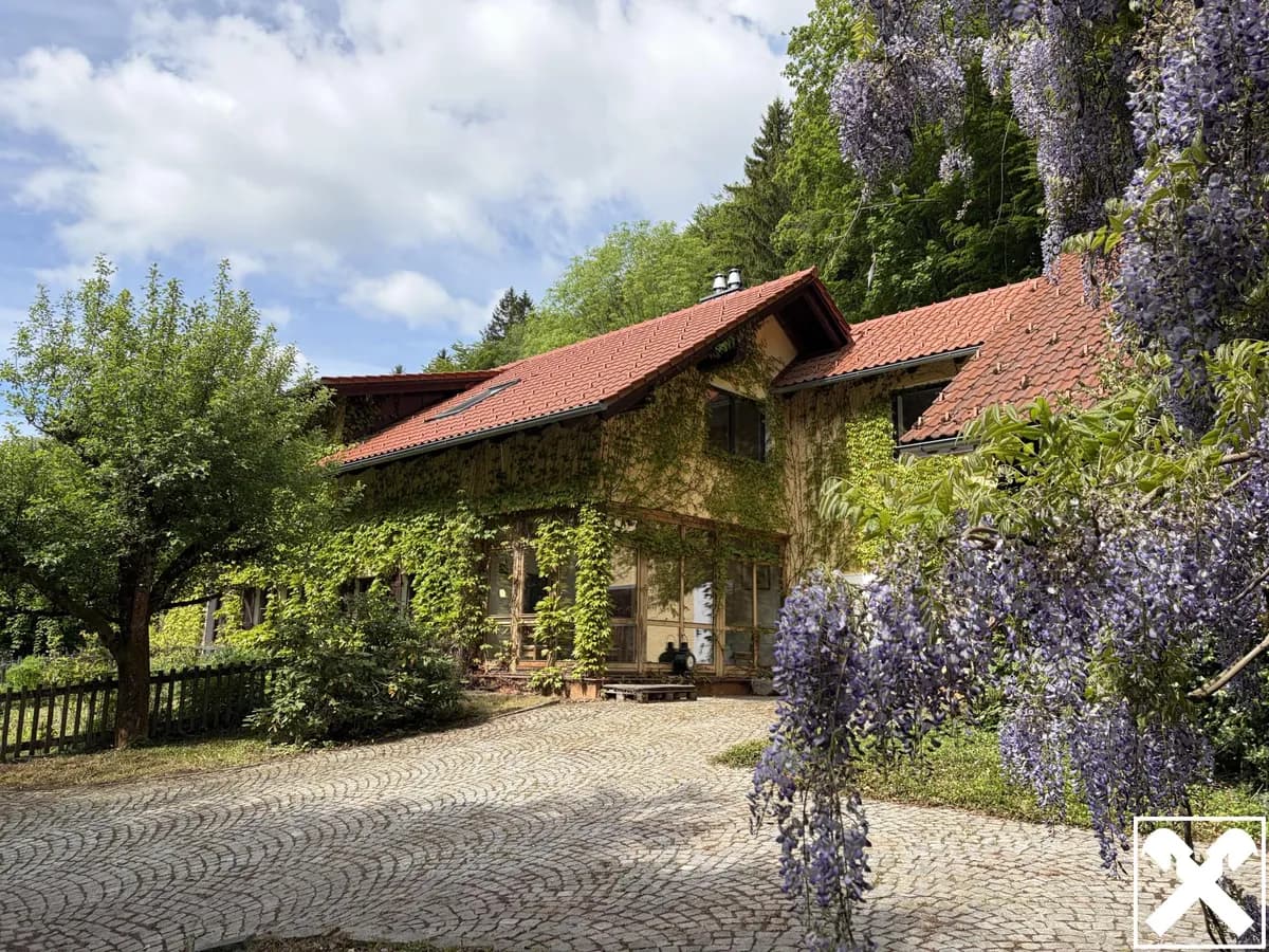 9-Zimmer-Haus kaufen in Rohrbach – 250 m², € 798.000