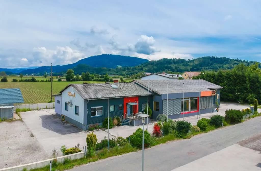 Gewerbeimmobilie kaufen in Klagenfurt Land – 454 m², € 425.000