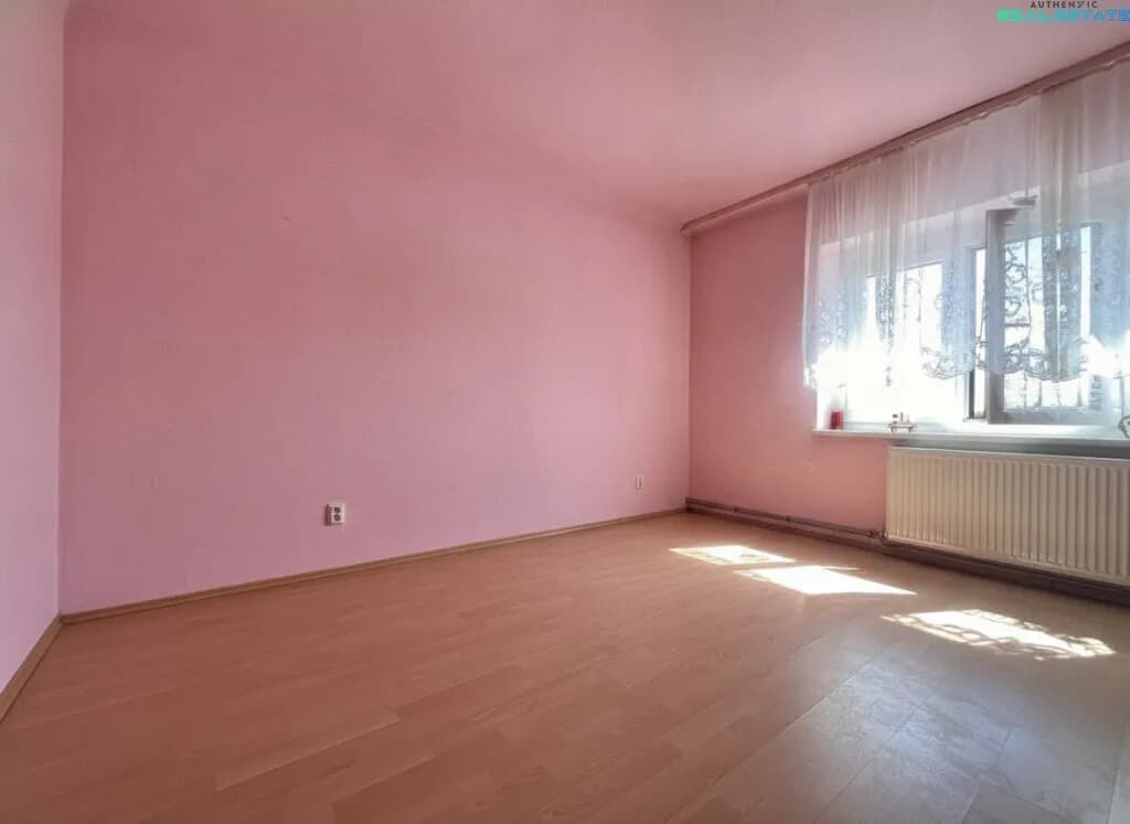 3-Zimmer-Haus kaufen in Korneuburg – 74 m², € 210.000 – Bild 2 von 22