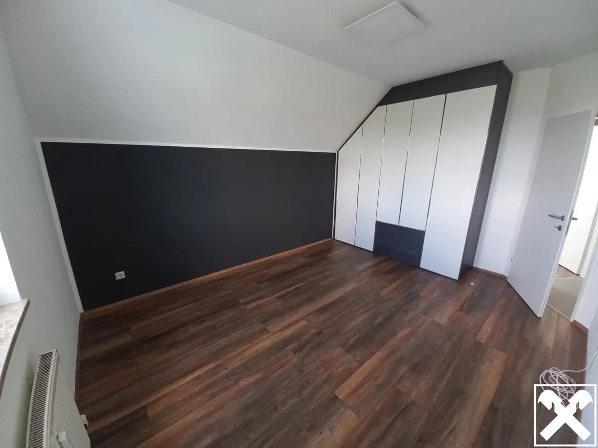 4-Zimmer-Wohnung kaufen in Braunau am Inn – 104,04 m², € 222.000 – Bild 5 von 6