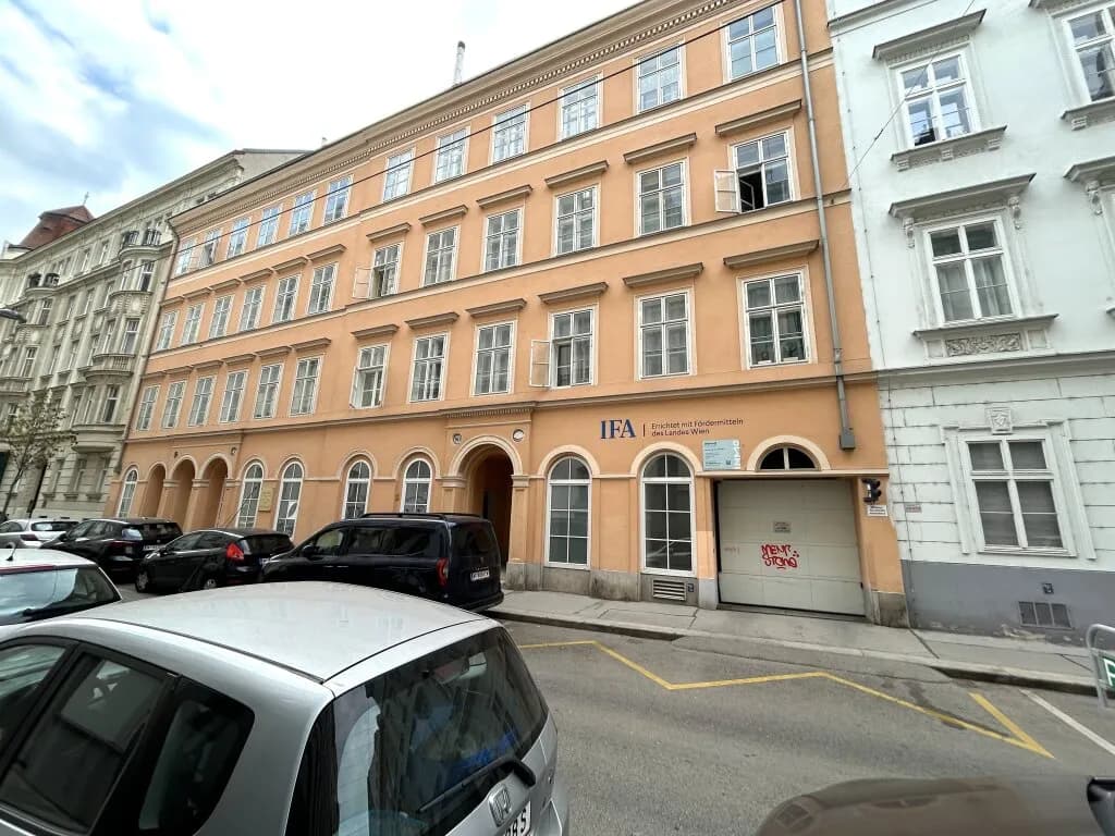 Gewerbeimmobilie kaufen in Wien – 39 m², € 121.000