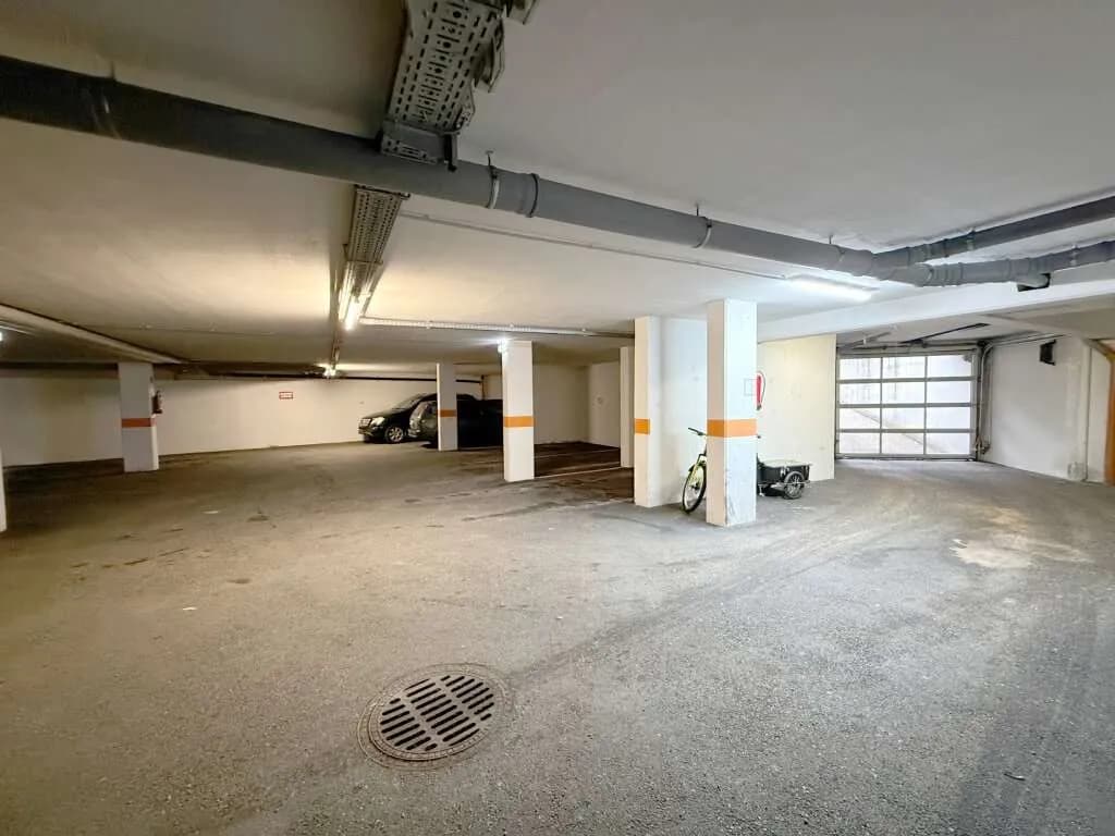 Immobilie kaufen in Wels – 1 177,12 m² – Bild 9 von 9