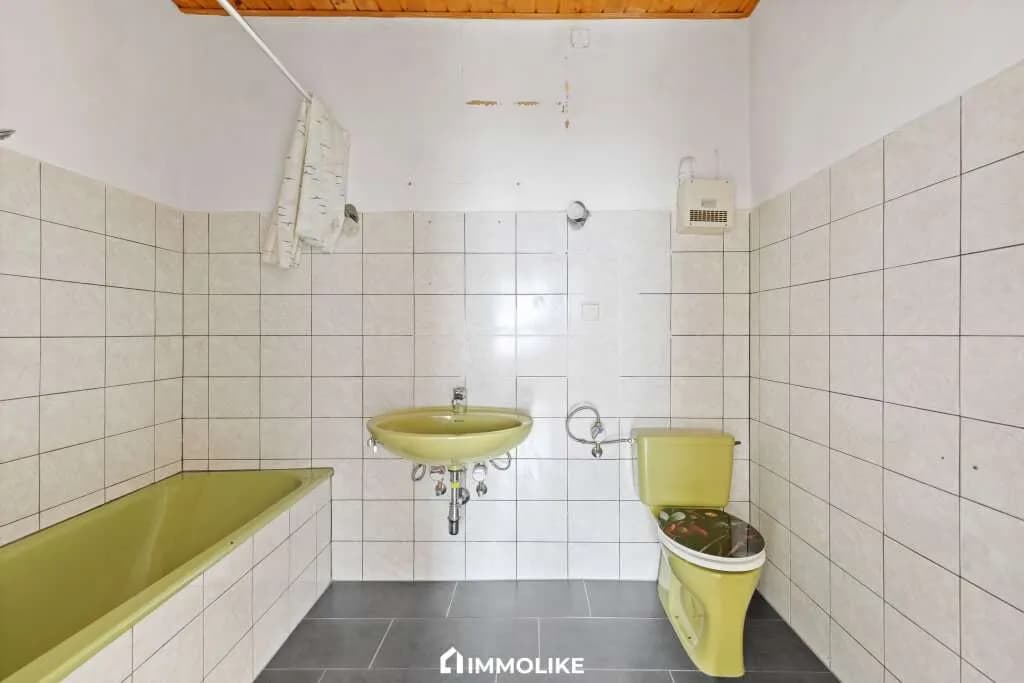 16-Zimmer-Gewerbeimmobilie kaufen in Grieskirchen – 378 m², € 390.000 – Bild 3 von 26