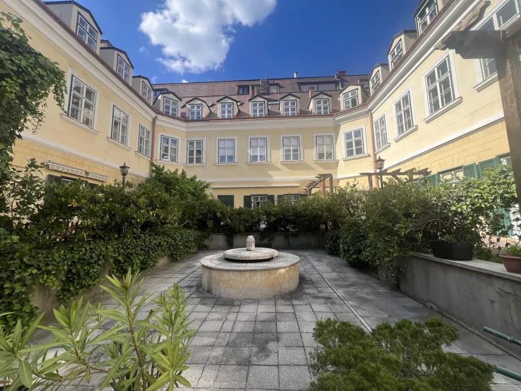 2-Zimmer-Wohnung kaufen in Baden – 69 m², € 265.000 – Bild 14 von 15