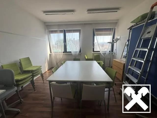 3-Zimmer-Gewerbeimmobilie kaufen in Neunkirchen – 123,23 m², € 280.000 – Bild 6 von 17