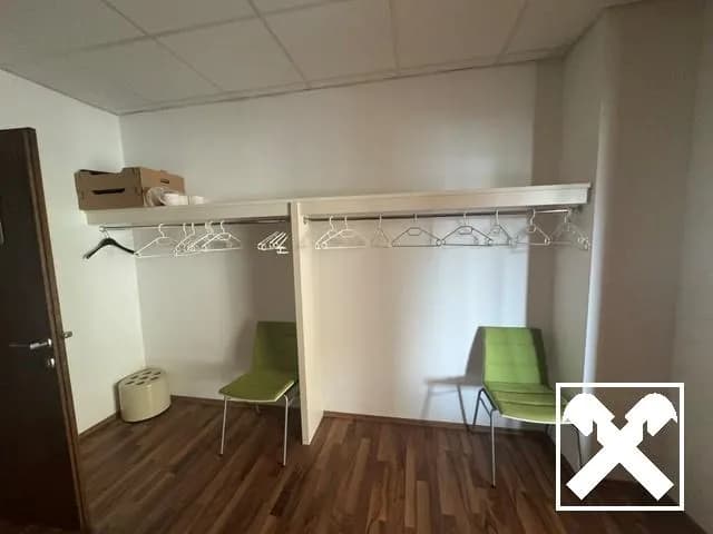 3-Zimmer-Gewerbeimmobilie kaufen in Neunkirchen – 123,23 m², € 280.000 – Bild 9 von 17