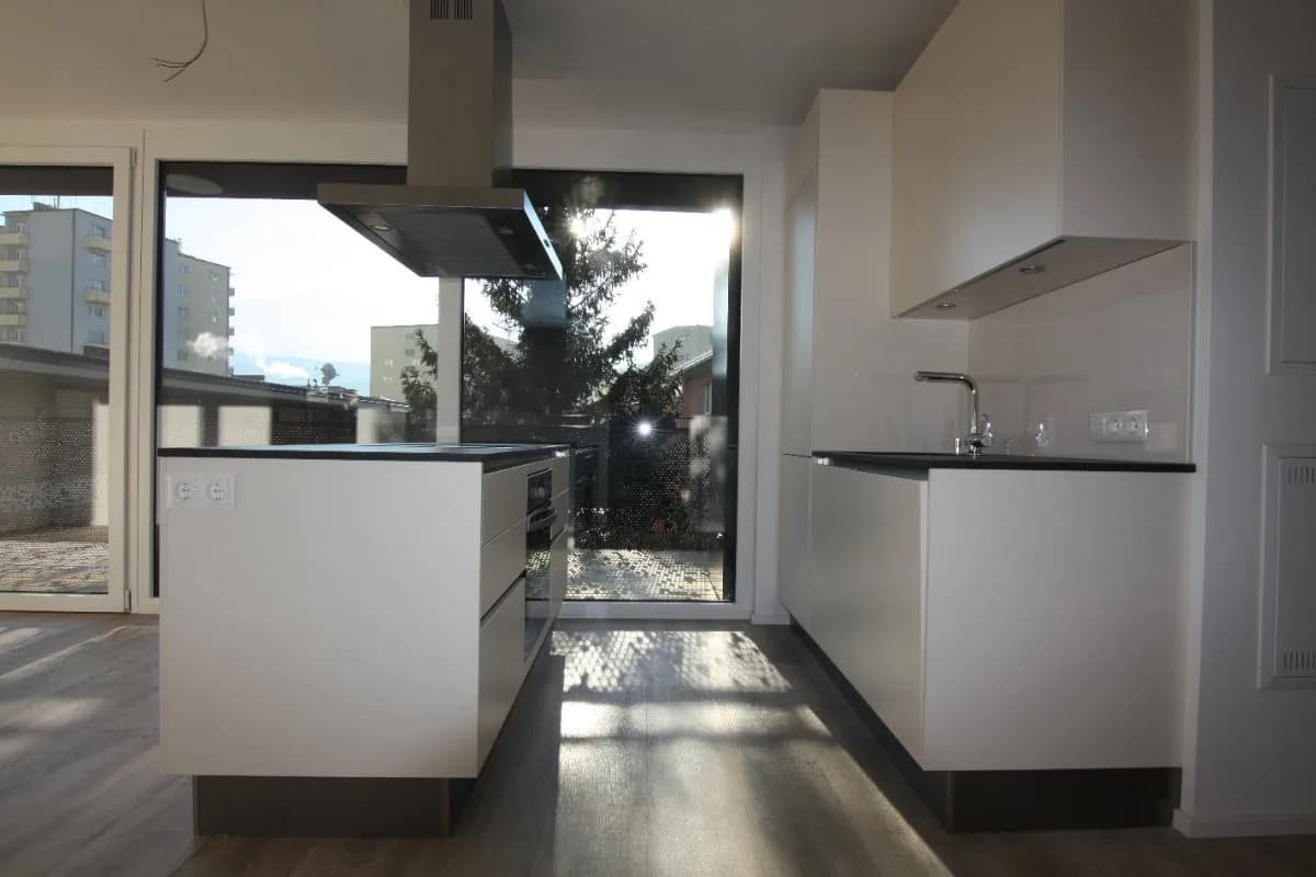 3-Zimmer-Wohnung mieten in Innsbruck – 57 m², € 1.850 – Bild 2 von 7