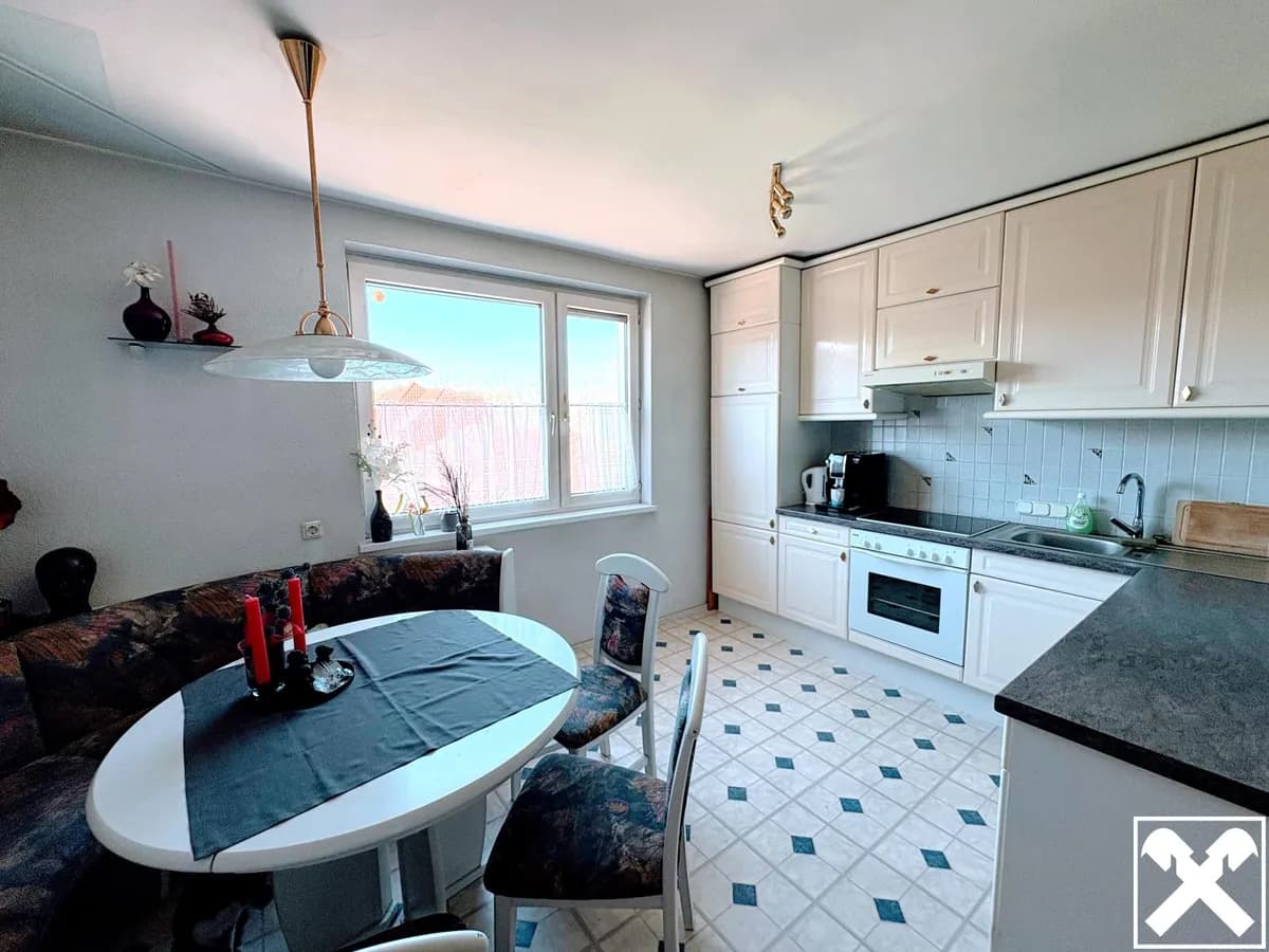 6-Zimmer-Haus kaufen in Linz Land – 220 m², € 450.000 – Bild 8 von 11