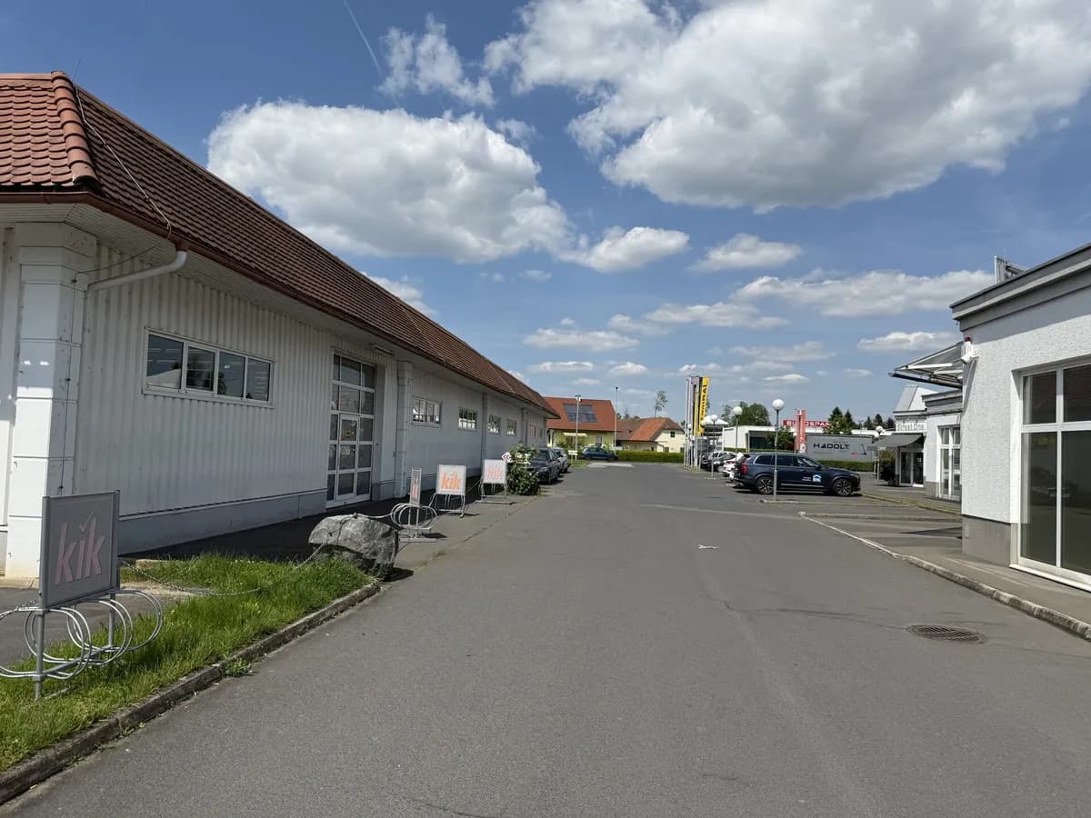 Gewerbeimmobilie mieten in Südoststeiermark – 949 m², € 11.668 – Bild 6 von 9
