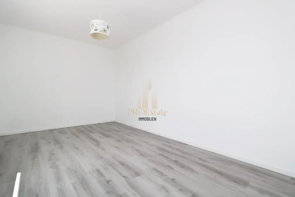 3-Zimmer-Wohnung kaufen in Wels – 86 m², € 199.000 – Bild 2 von 8