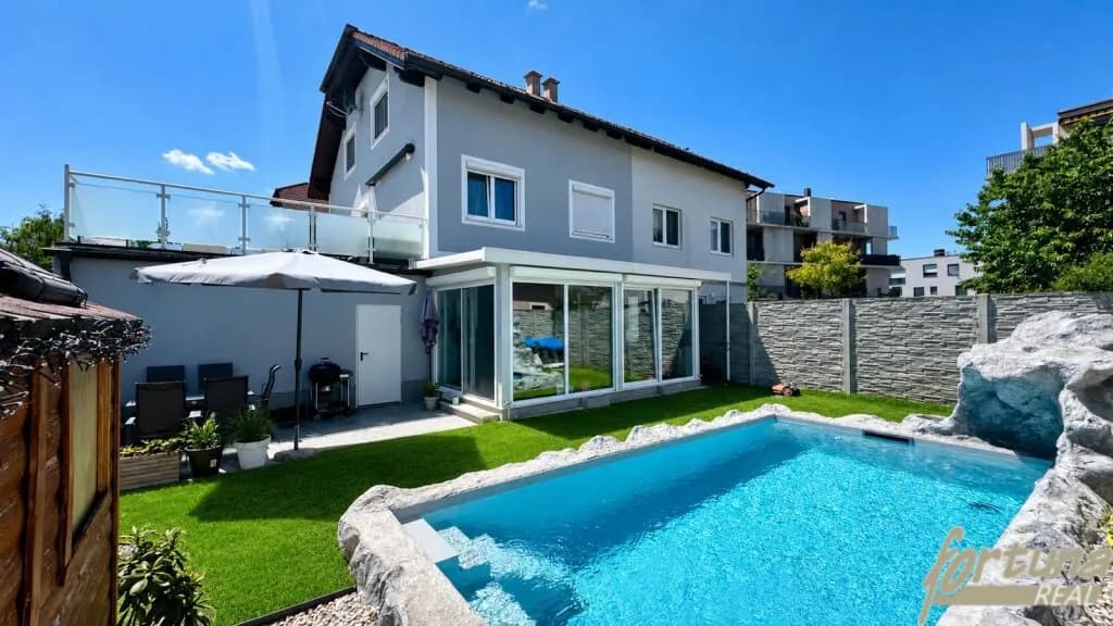 4-Zimmer-Haus kaufen in Tulln – 180 m², € 480.000 – Bild 1 von 17