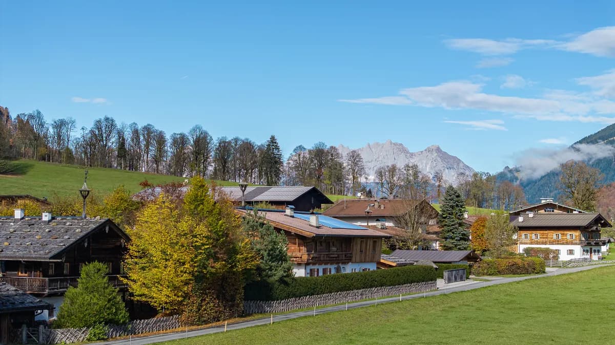 6-Zimmer-Immobilie kaufen in Kitzbühel – 319 m², € 5.600.000 – Bild 8 von 9
