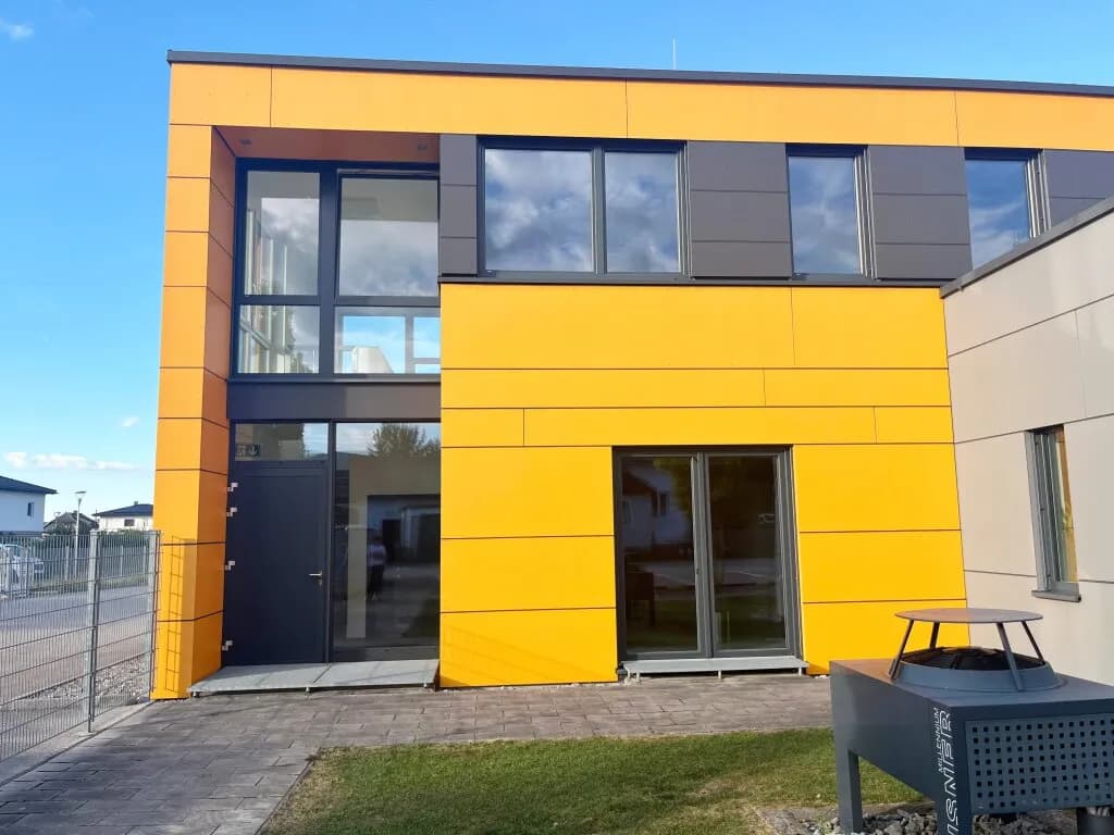 Gewerbeimmobilie mieten in Gmunden – 117 m², € 1.550