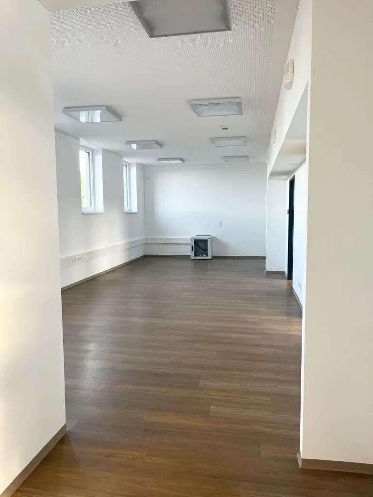 Gewerbeimmobilie mieten in Gmunden – 117 m², € 1.550 – Bild 7 von 14