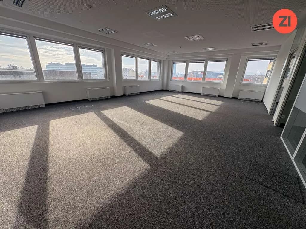 Gewerbeimmobilie mieten in Linz – 385 m², € 6.933 – Bild 3 von 17
