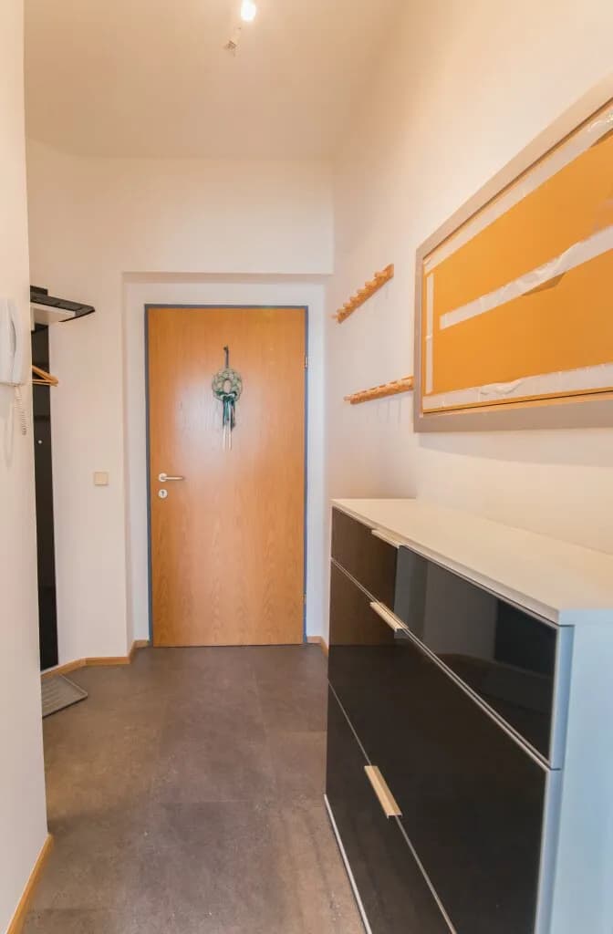 1-Zimmer-Wohnung mieten in Klagenfurt – 30 m², € 615 – Bild 2 von 10