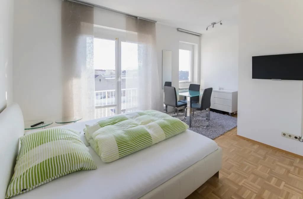 1-Zimmer-Wohnung mieten in Klagenfurt – 30 m², € 615 – Bild 3 von 10