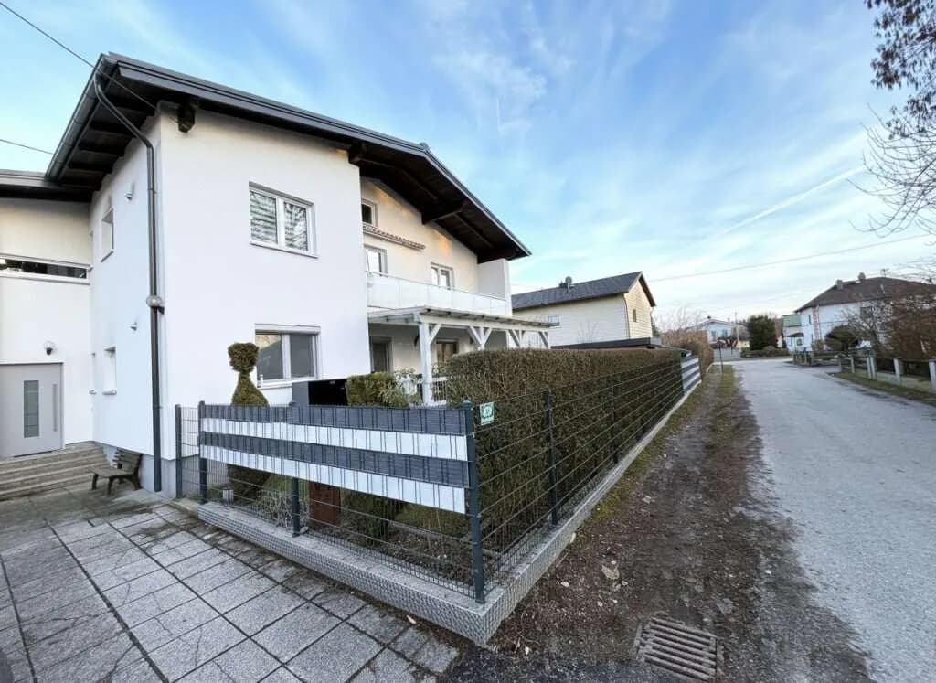 10-Zimmer-Gewerbeimmobilie kaufen in Braunau am Inn – 226,43 m², € 679.900 – Bild 2 von 43