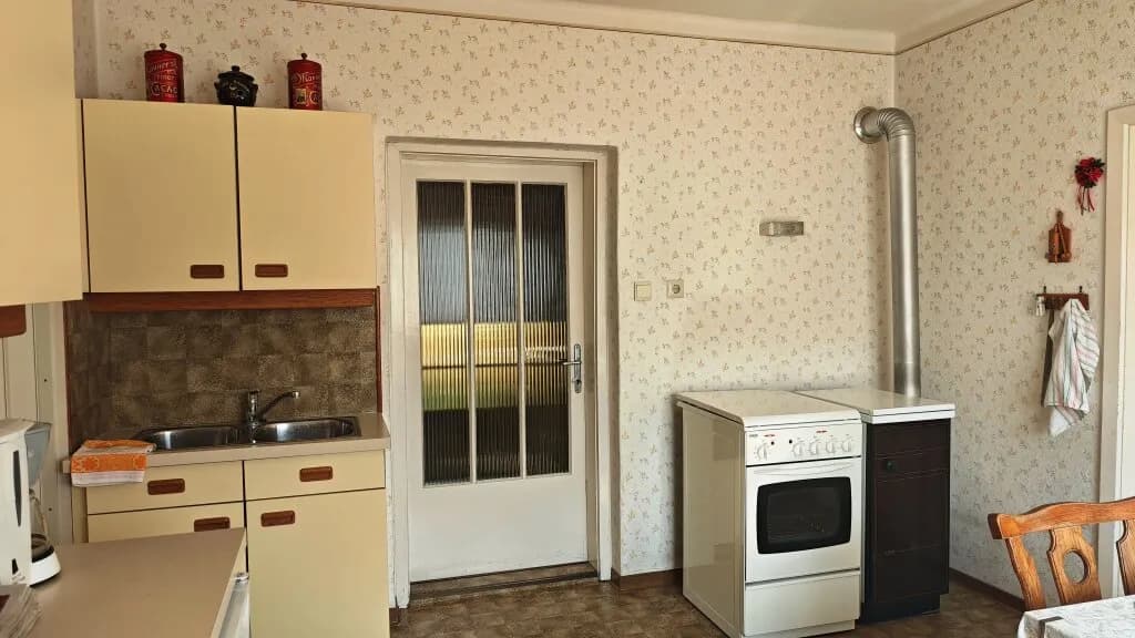 6-Zimmer-Gewerbeimmobilie kaufen in Neunkirchen – 168,29 m², € 350.000 – Bild 13 von 37