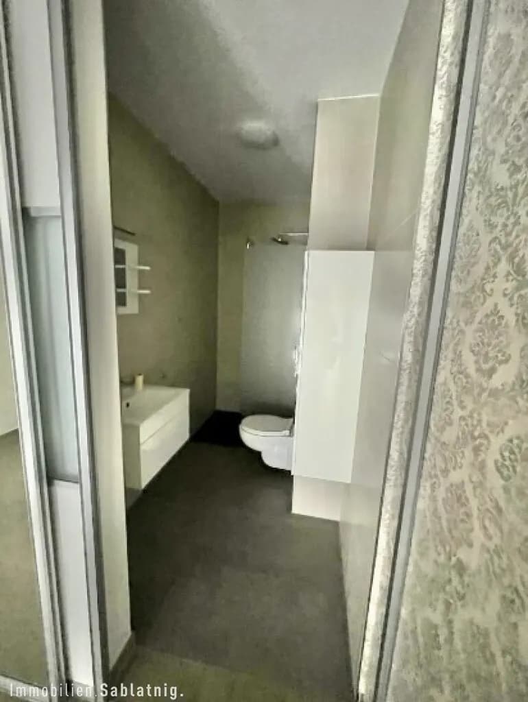 8-Zimmer-Haus kaufen in Bruck an der Leitha – 447,6 m², € 800.000 – Bild 9 von 32