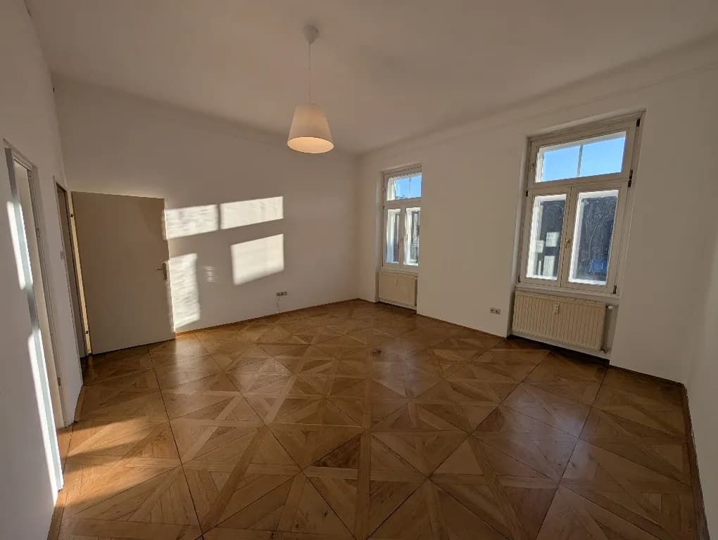 2-Zimmer-Wohnung mieten in Graz – 86 m², € 787 – Bild 2 von 11