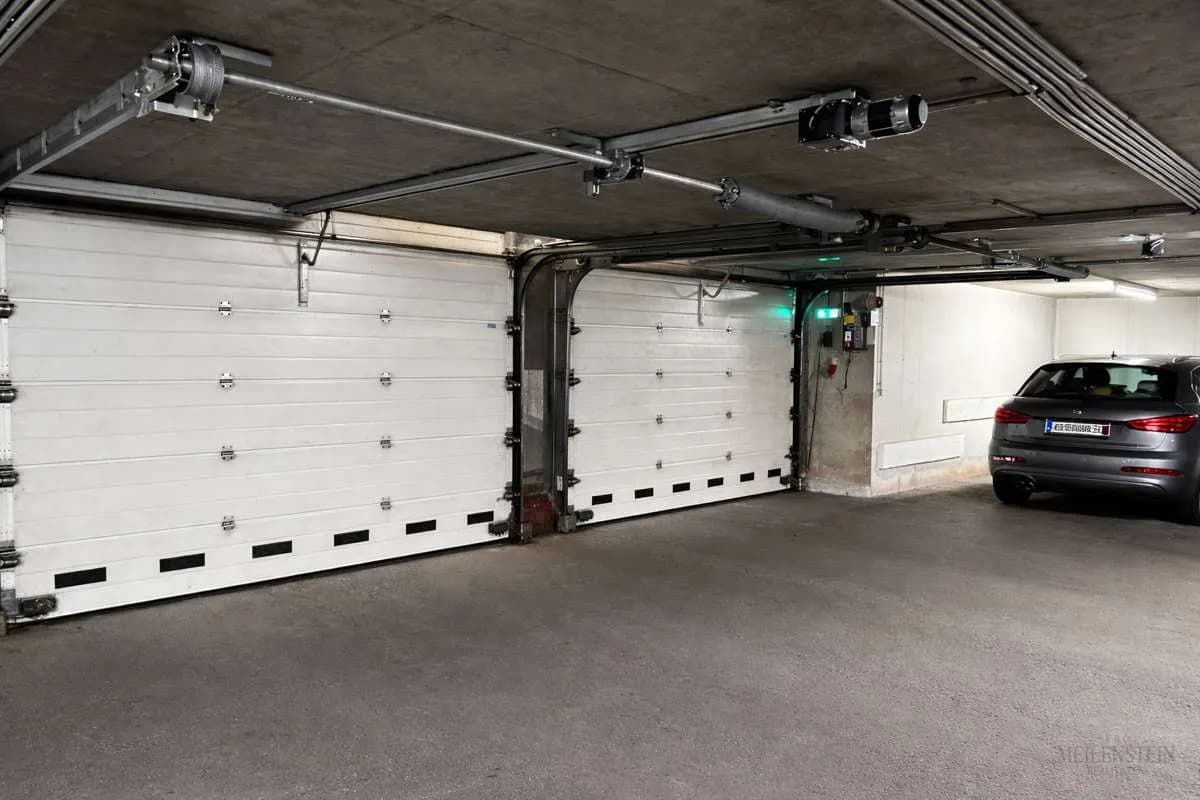 Immobilie kaufen in Innsbruck-Land – 855 m², € 1.250.000 – Bild 3 von 10