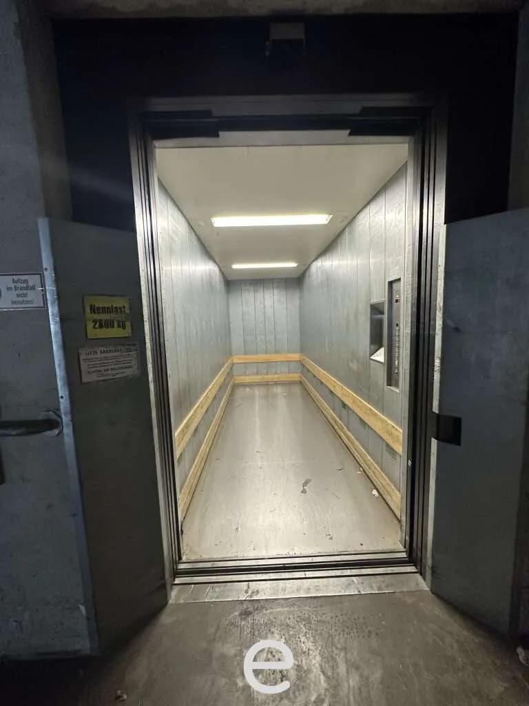 Gewerbeimmobilie mieten in Wien – 2 317 m², € 20.270 – Bild 20 von 24