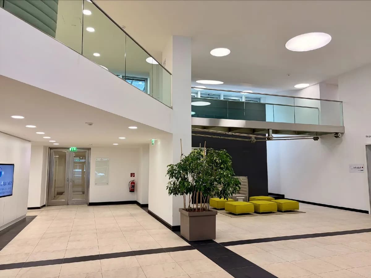 15-Zimmer-Gewerbeimmobilie mieten in Wien – 714 m², € 16.204 – Bild 2 von 13