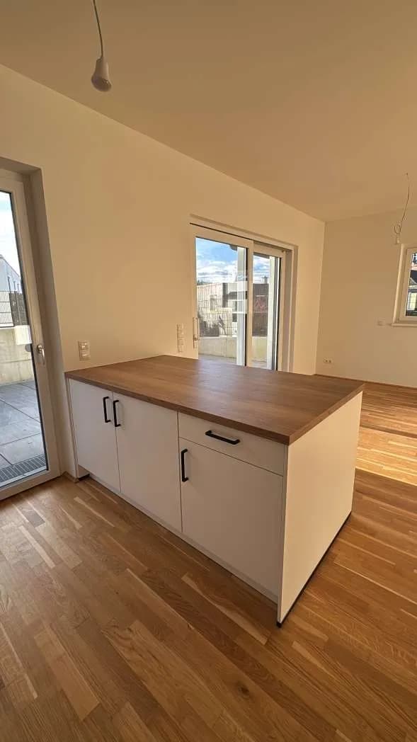 3-Zimmer-Wohnung mieten in Graz – 100 m², € 1.800 – Bild 2 von 13