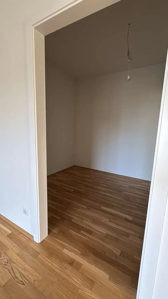 3-Zimmer-Wohnung mieten in Graz – 100 m², € 1.800 – Bild 12 von 13