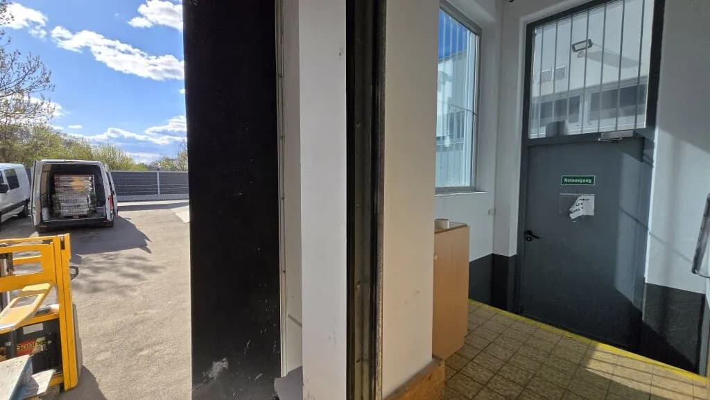 Gewerbeimmobilie mieten in Korneuburg – 350 m², € 2.917 – Bild 2 von 6