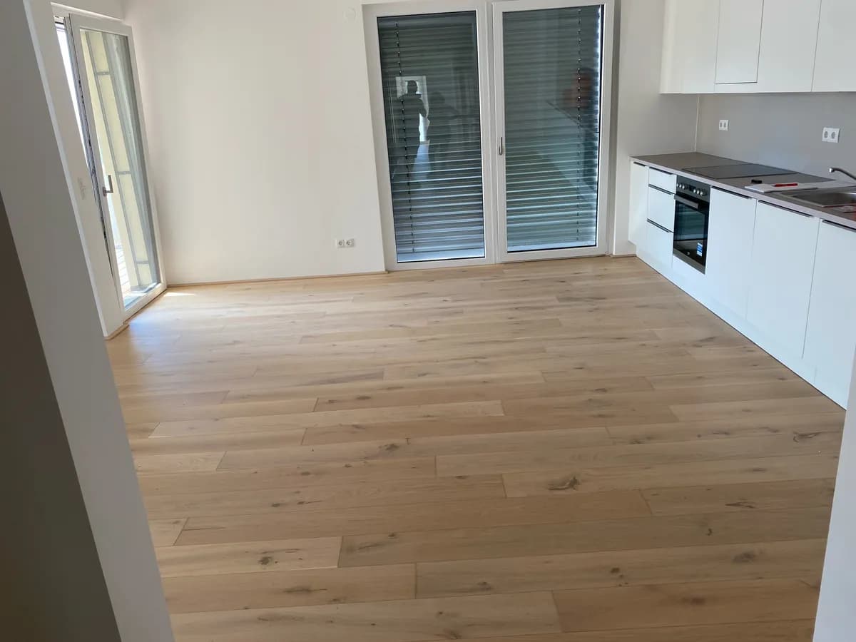 4-Zimmer-Wohnung mieten in Wien – 101 m², € 2.207 – Bild 2 von 4