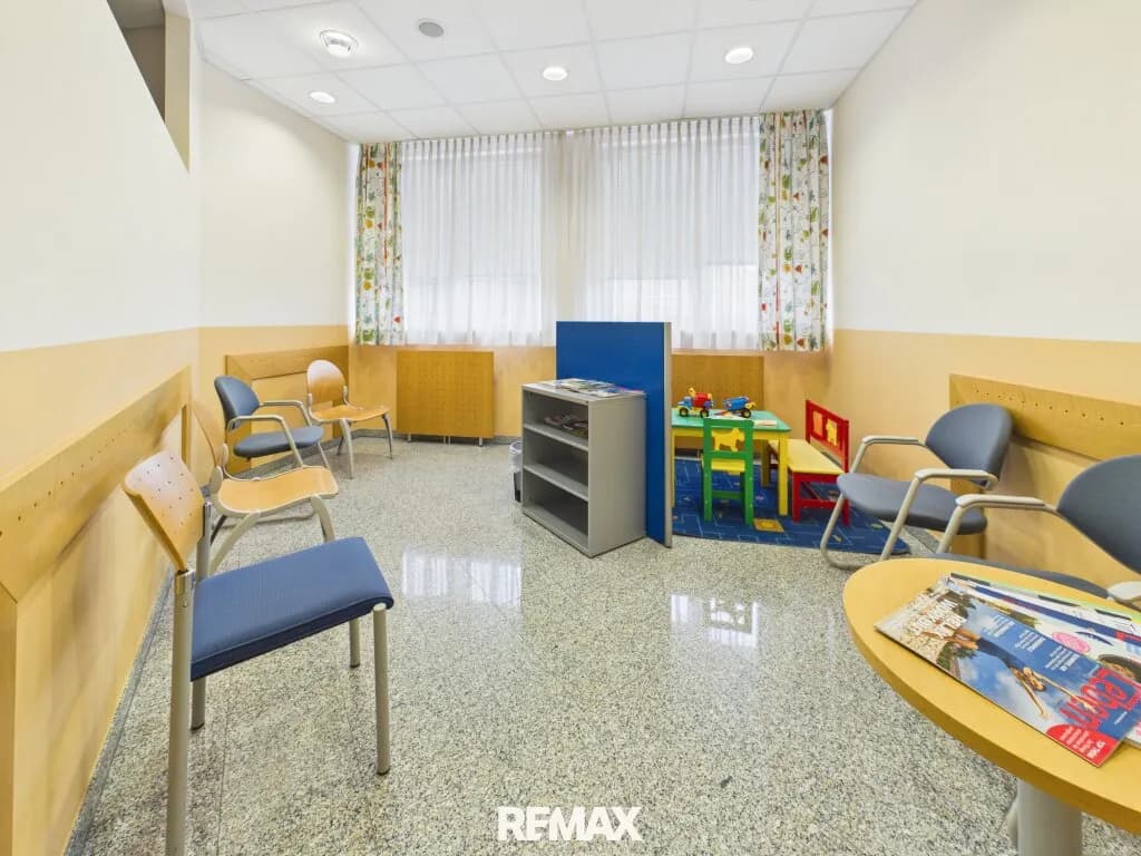 15-Zimmer-Gewerbeimmobilie mieten in Mattersburg – 396 m², € 3.174 – Bild 4 von 14