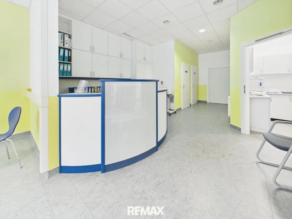 15-Zimmer-Gewerbeimmobilie mieten in Mattersburg – 396 m², € 3.174 – Bild 11 von 14