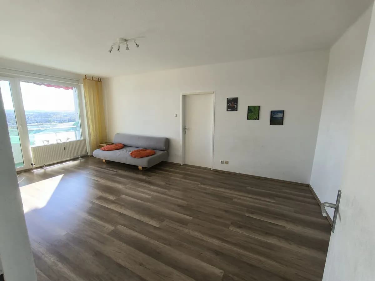 Wohnung kaufen in Wels – 90 m², € 185.000 – Bild 2 von 14