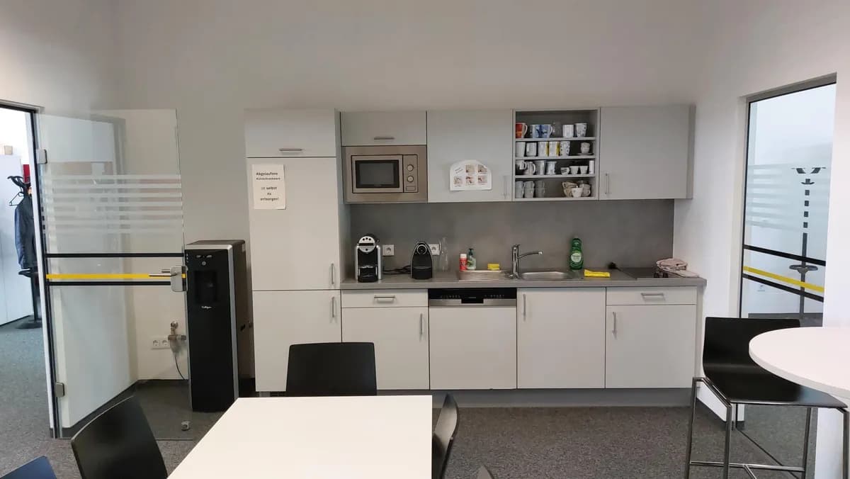 Gewerbeimmobilie mieten in Linz Land – 152 m², € 1.771 – Bild 4 von 5