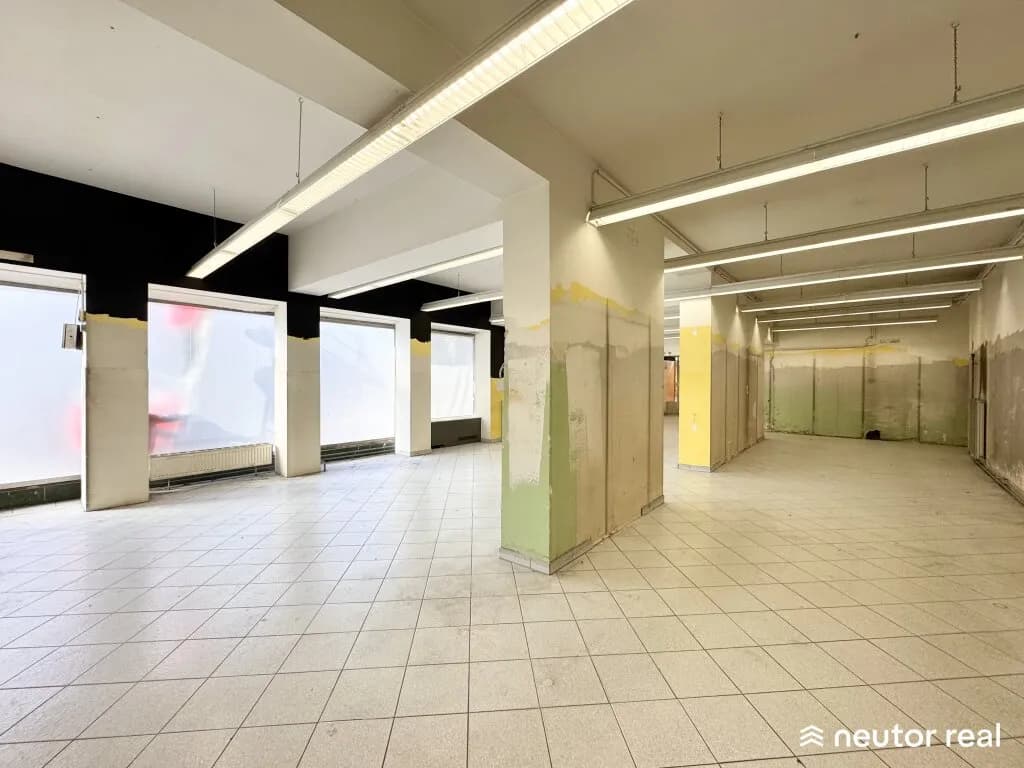 Gewerbeimmobilie mieten in Wien – 170 m², € 5.218