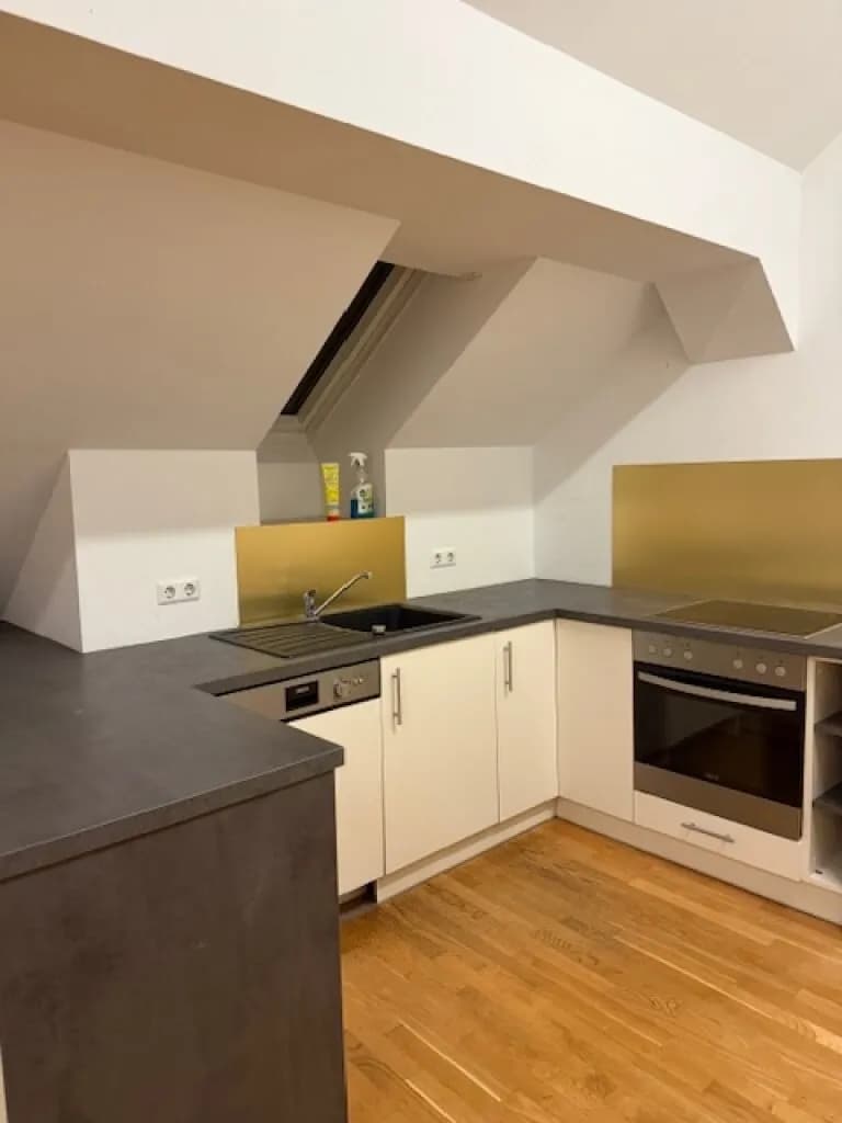 4-Zimmer-Wohnung mieten in Wien – 130 m², € 2.053