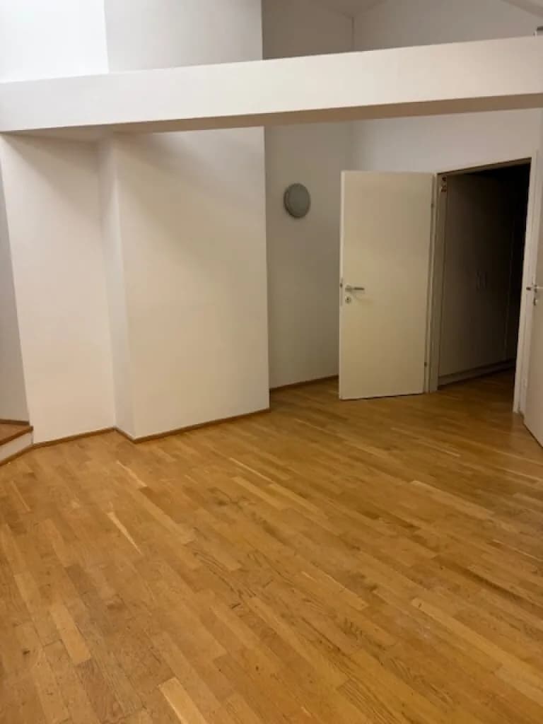 4-Zimmer-Wohnung mieten in Wien – 130 m², € 2.053 – Bild 2 von 5