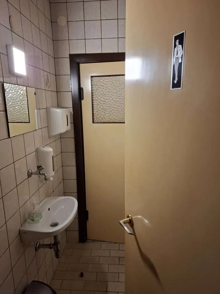 7-Zimmer-Gewerbeimmobilie kaufen in Gmünd – 250 m², € 385.000 – Bild 38 von 50