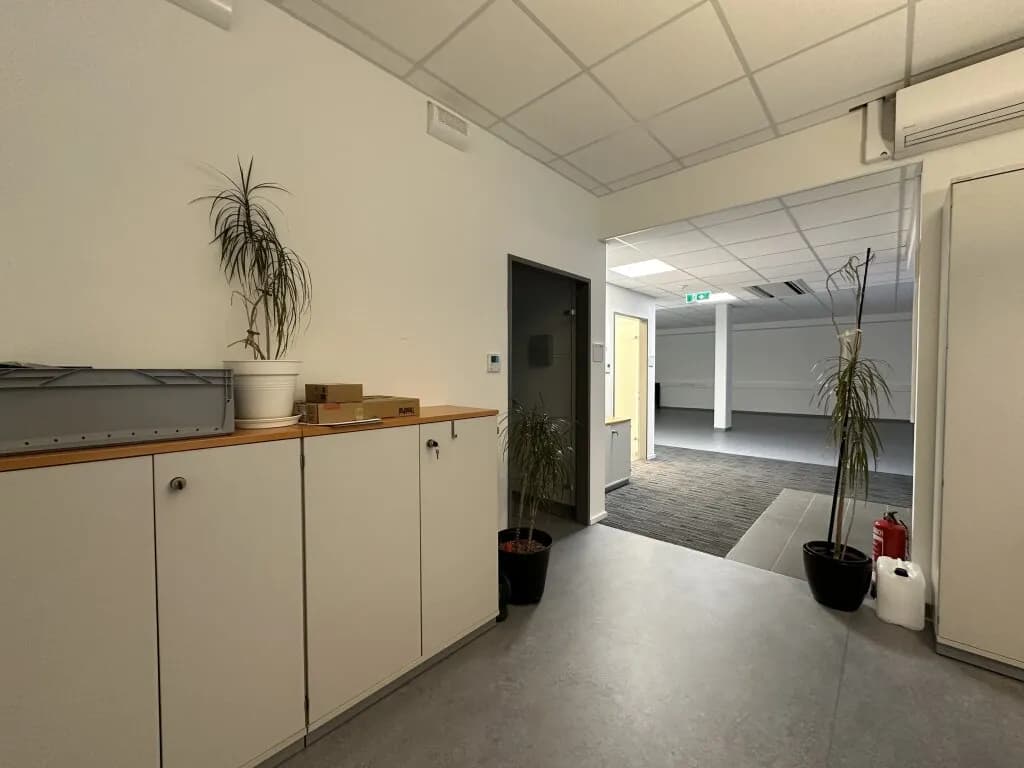 Gewerbeimmobilie mieten in Graz – 250 m², € 7 – Bild 8 von 15