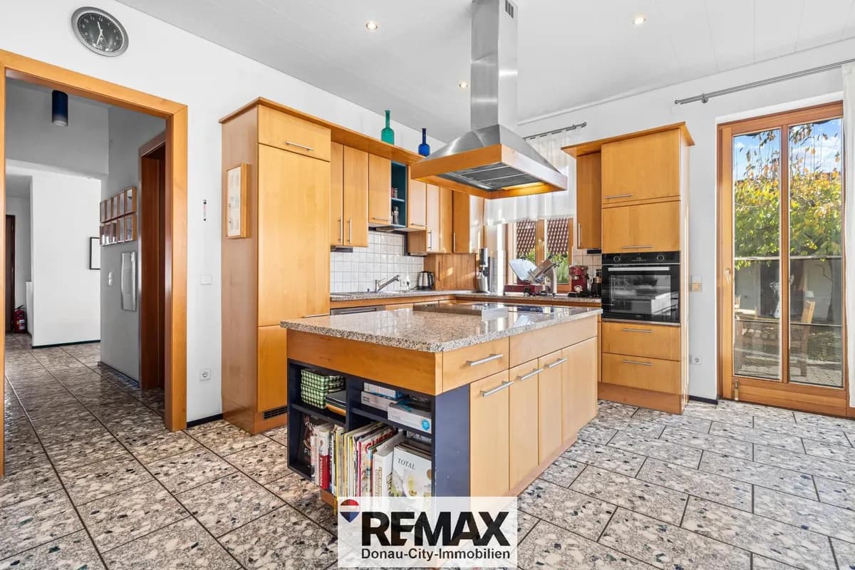 7-Zimmer-Haus kaufen in Korneuburg – 380 m², € 1.490.000 – Bild 8 von 32