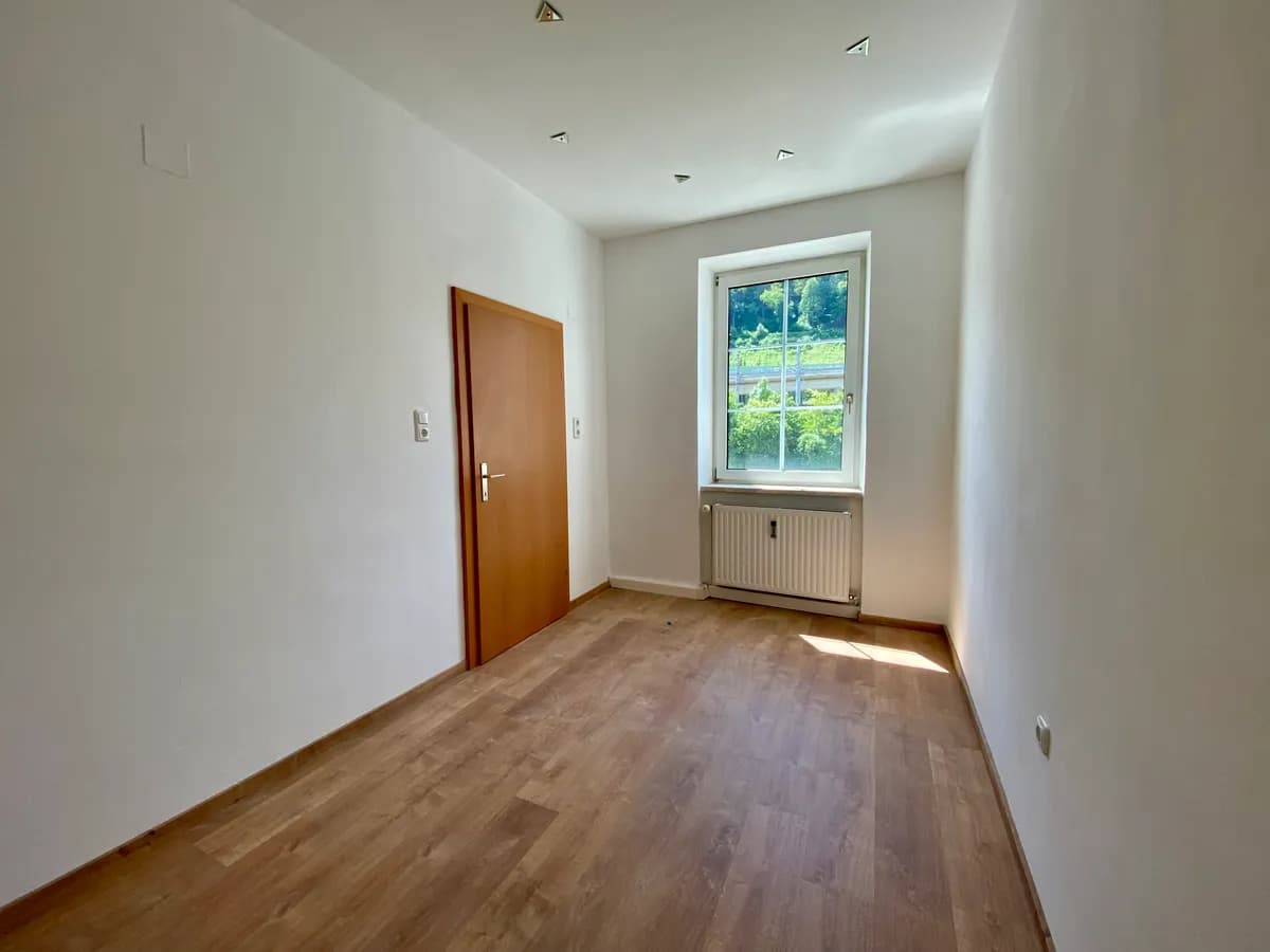 2-Zimmer-Wohnung mieten in Bruck-Mürzzuschlag – 57 m², € 498 – Bild 2 von 4