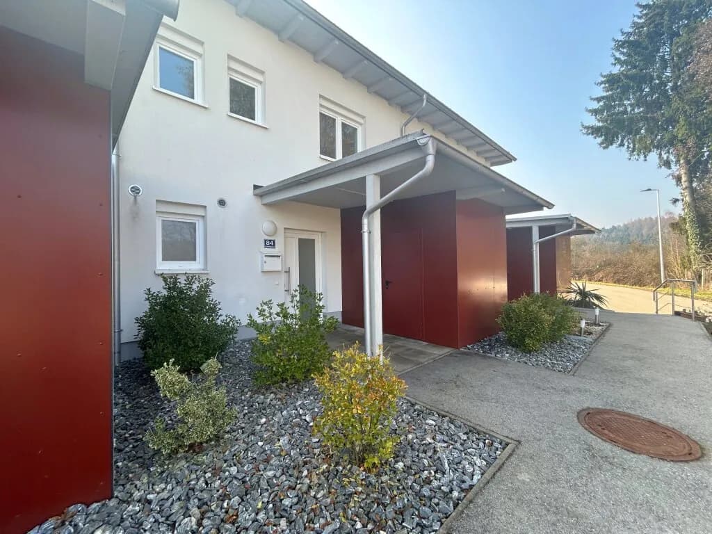5-Zimmer-Haus kaufen in Vöcklabruck – 110 m², € 347.800 – Bild 2 von 16