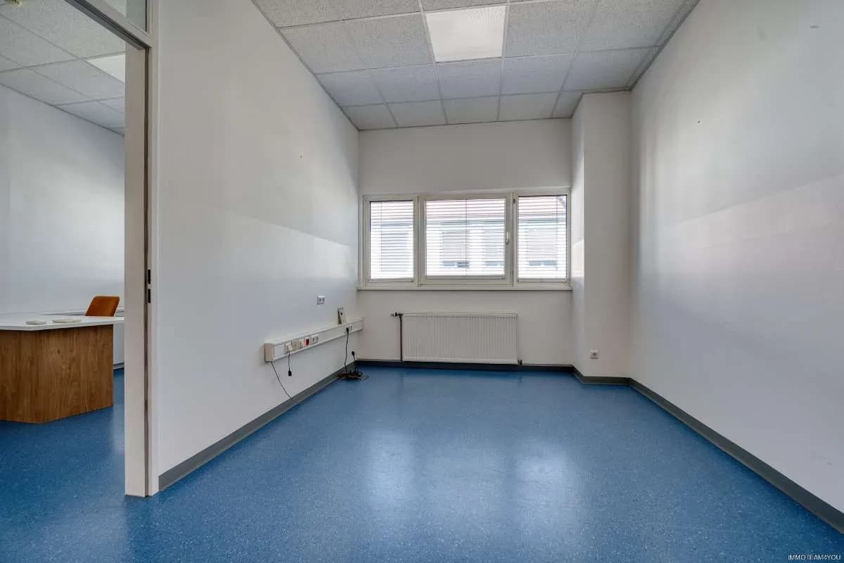 Gewerbeimmobilie mieten in Vöcklabruck – 133 m², € 2.223 – Bild 7 von 13
