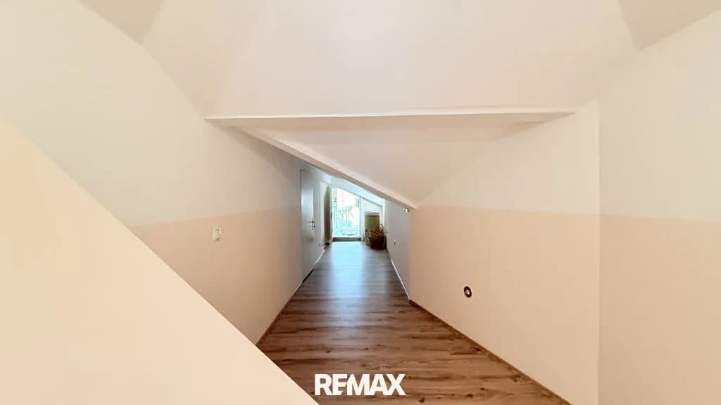 6-Zimmer-Haus kaufen in Oberwart – 251 m², € 2.190.000 – Bild 32 von 66