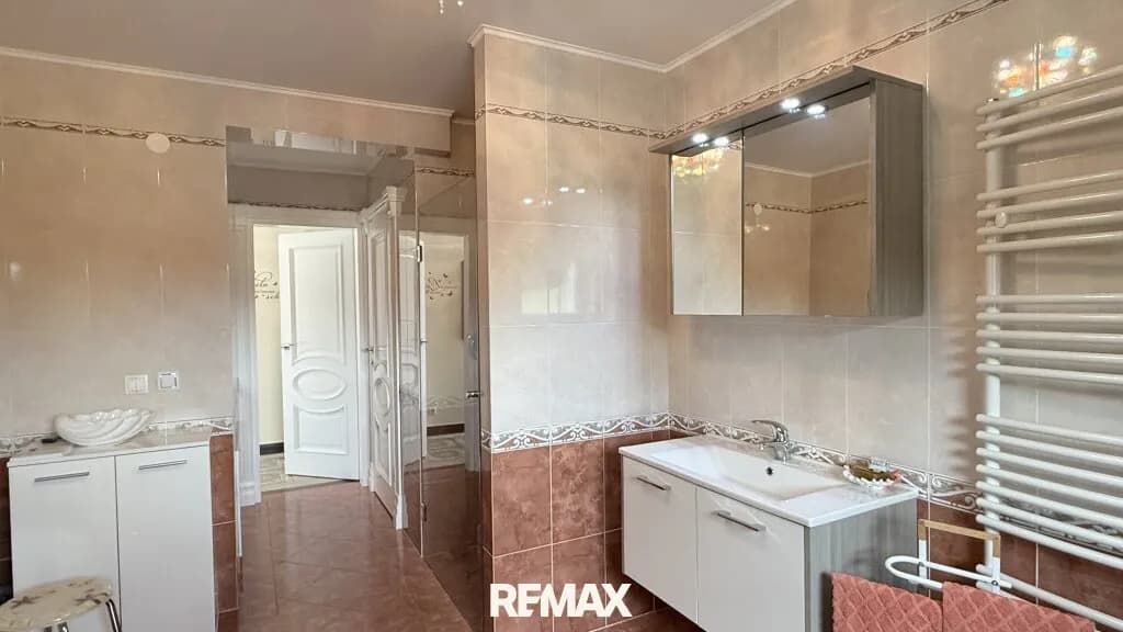 6-Zimmer-Haus kaufen in Oberwart – 251 m², € 2.190.000 – Bild 38 von 66