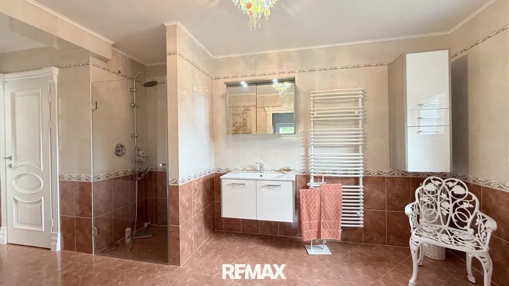6-Zimmer-Haus kaufen in Oberwart – 251 m², € 2.190.000 – Bild 39 von 66