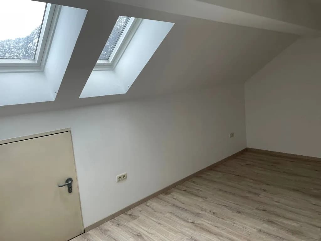 4-Zimmer-Wohnung mieten in Gmunden – 80 m², € 950 – Bild 7 von 8